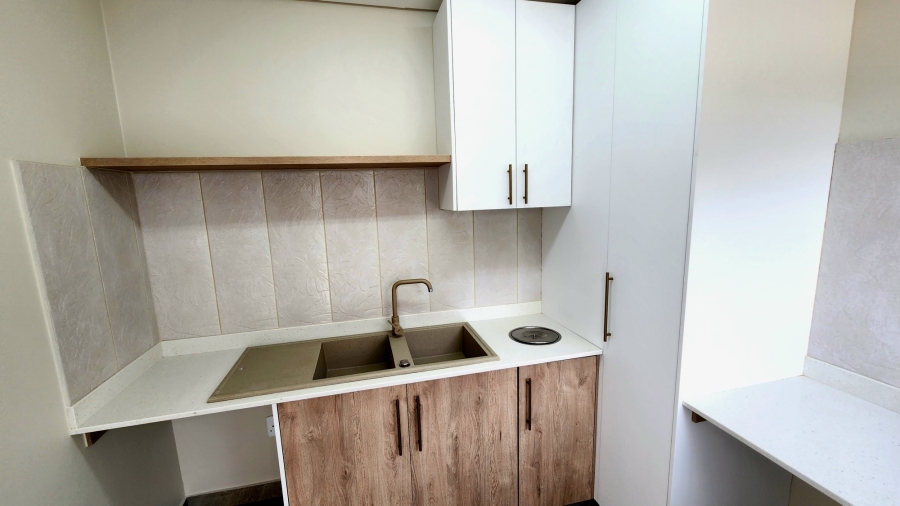 3 Bedroom Property for Sale in Hartenbos Heuwels Western Cape